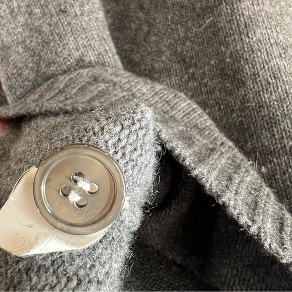 Orvis 100% Cashmere Cardigan in Grey Size XL - Picture 9 of 10